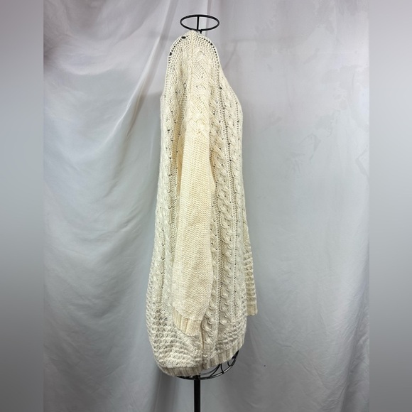 Lucky brand live in love cream cable knit sweater size L - Picture 3 of 6